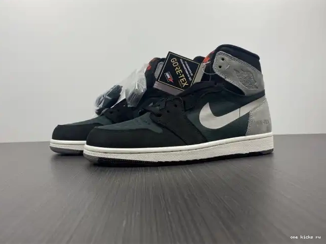 Onekick Retro Jordan Particle Black Element DB2889-001 High Grey 1 Gore-Tex 0509